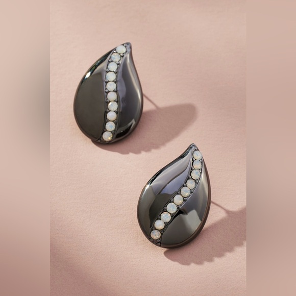 NWT Anthropologie Pavé Droplet Post Earrings - brand new! - Picture 1 of 6